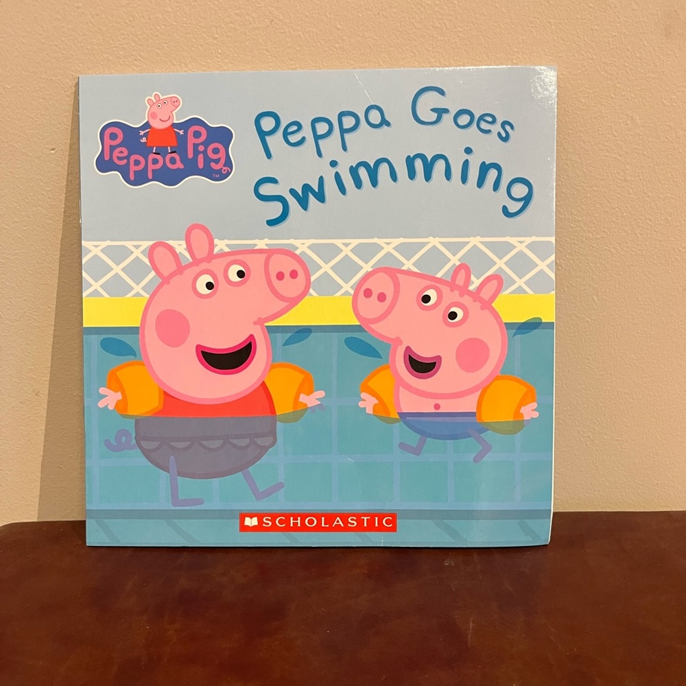 Peppa Pig Books. 6 books. Excellent condition. Great read for little ones!!